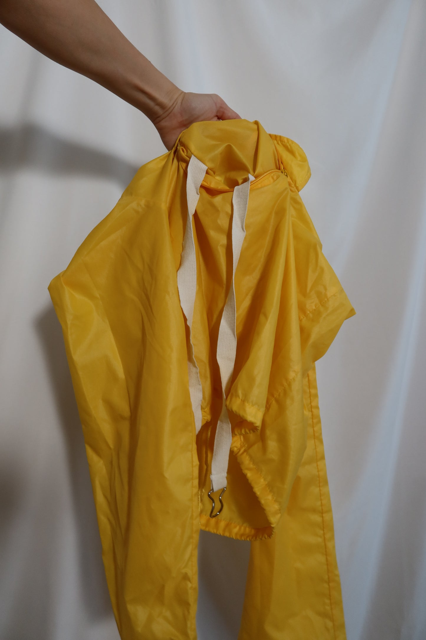1990's GAP Vintage Packable Yellow Windbreaker- Size S