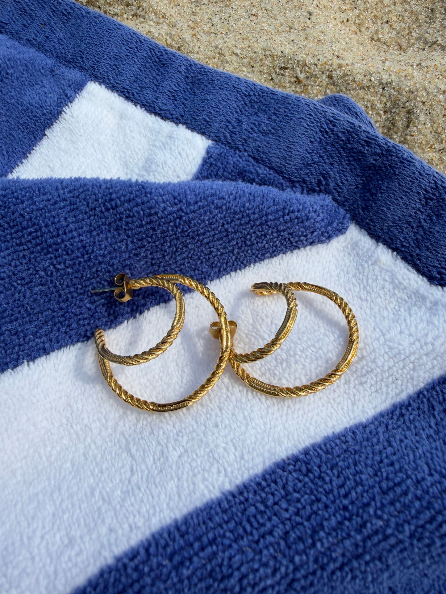 1990's Rope Double Hoop Stud Earrings