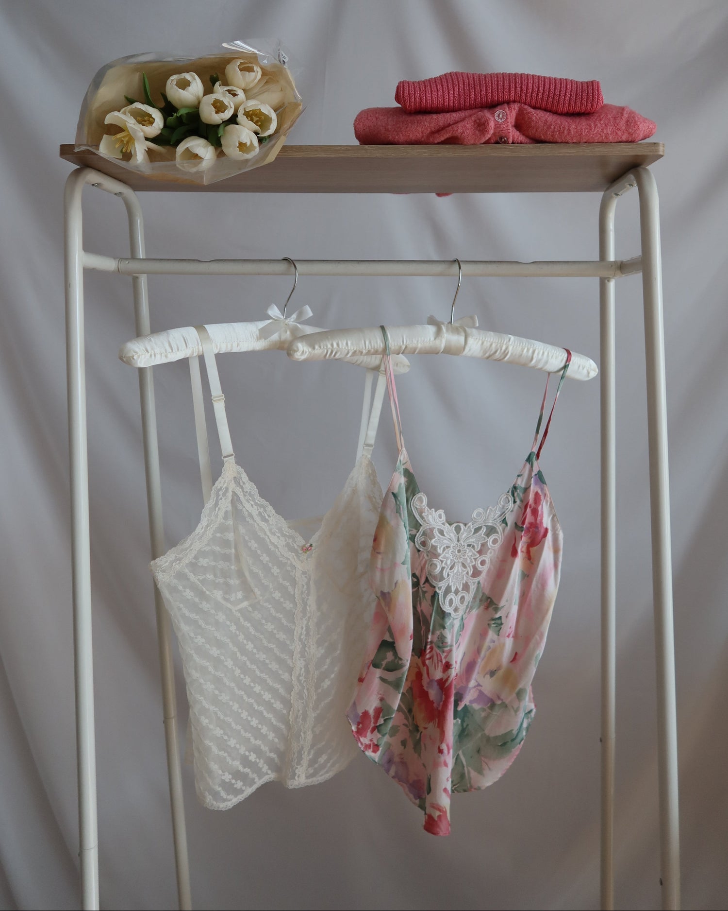 SHIRTS & TOPS
