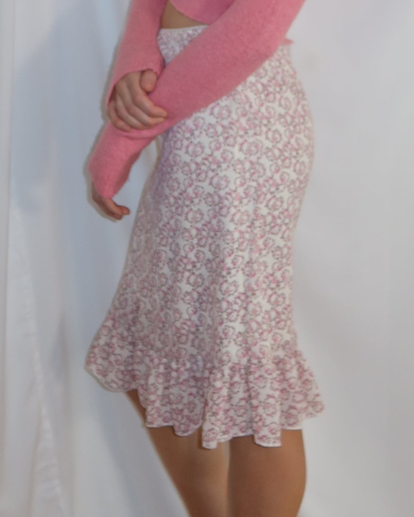 1990's Ditsy Ruffle Knee Length Skirt- Size S