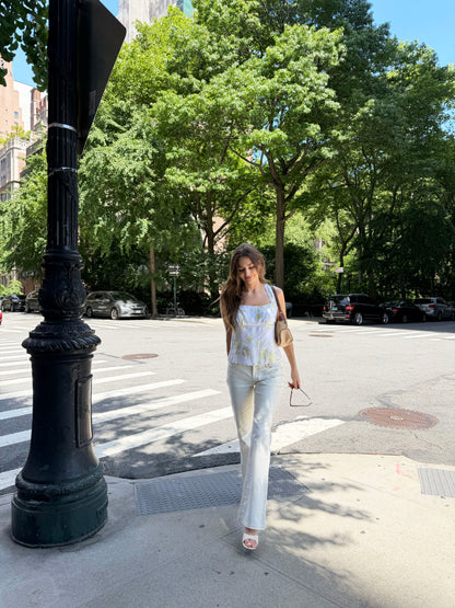 Y2K Low Rise White Jeans W Contrast Stitching- Size 7/S