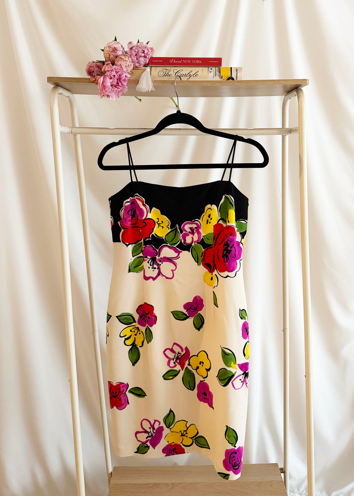 Y2K Bold Floral Crepe Shift Dress- Size 4