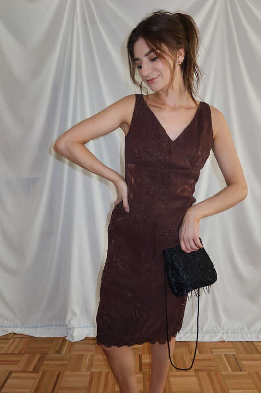 2000's Elevated Lace V-neck Midi Dress- Size 6