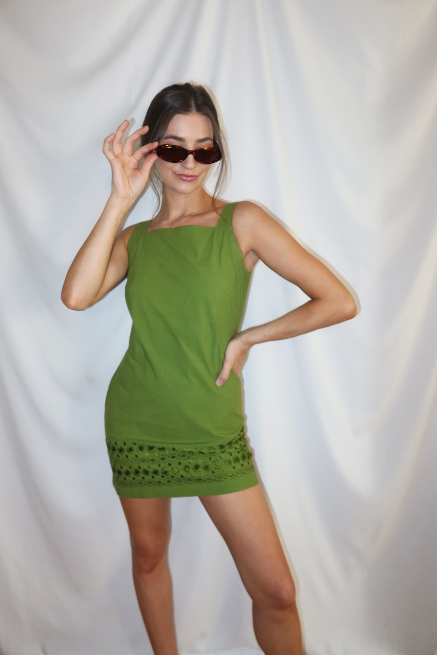 Y2K GAP 100% Cotton Eyelet Detail Shift Dress- Size 2