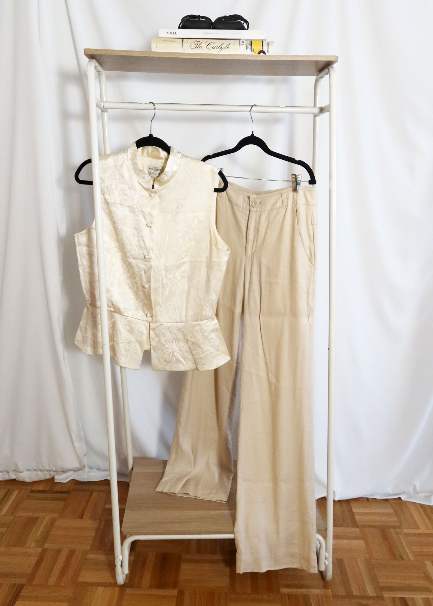 Y2K Linen Blend Low Rise Wide Leg Off-White Pant- Size 6/M