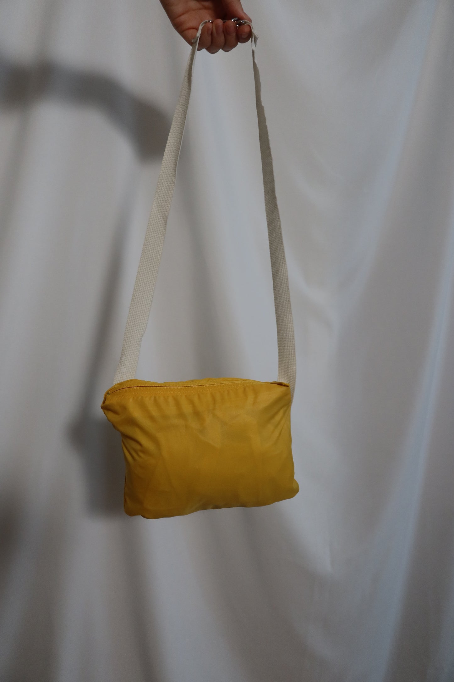 1990's GAP Vintage Packable Yellow Windbreaker- Size S