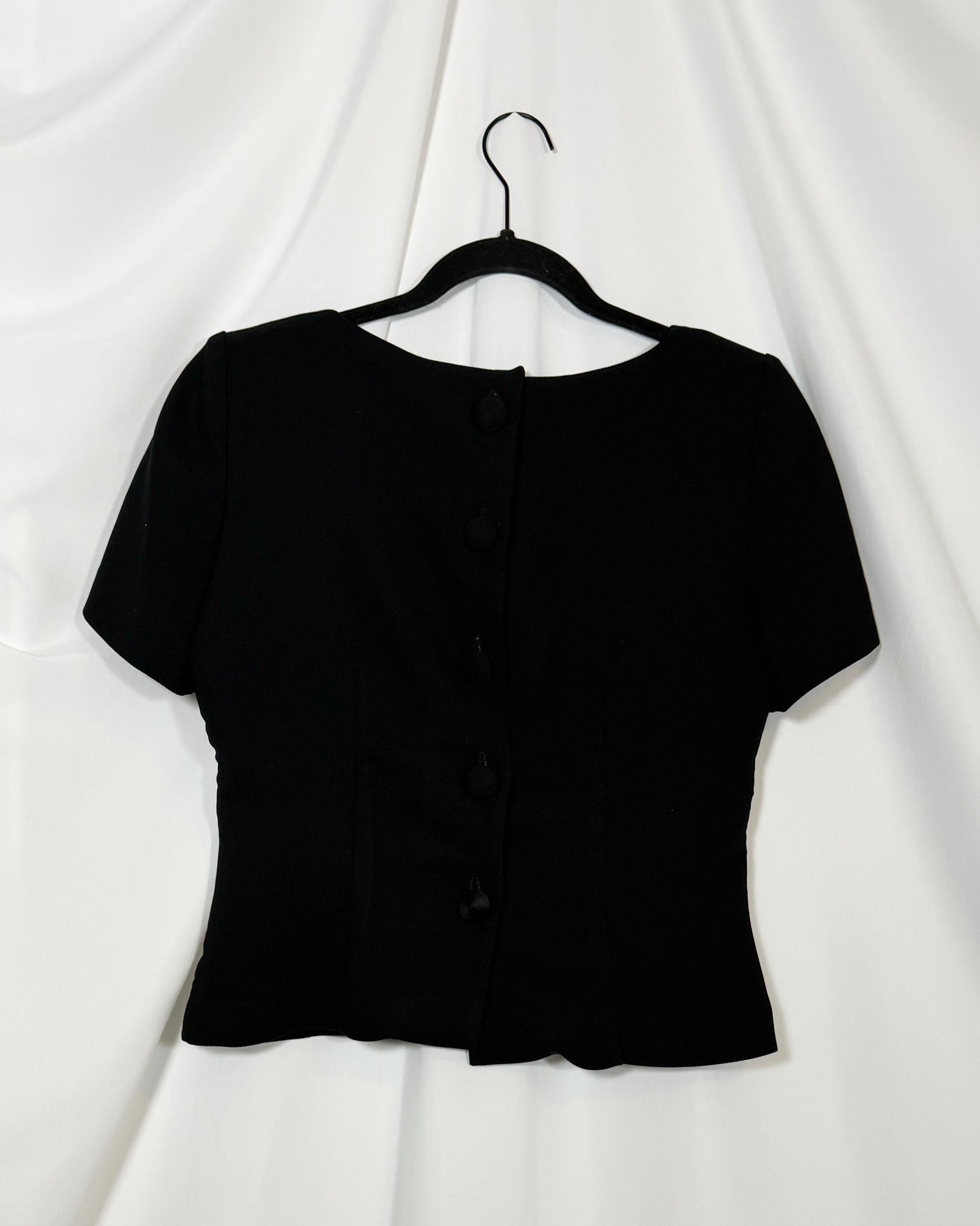 2000's Floral Shell Button Back Top- size S