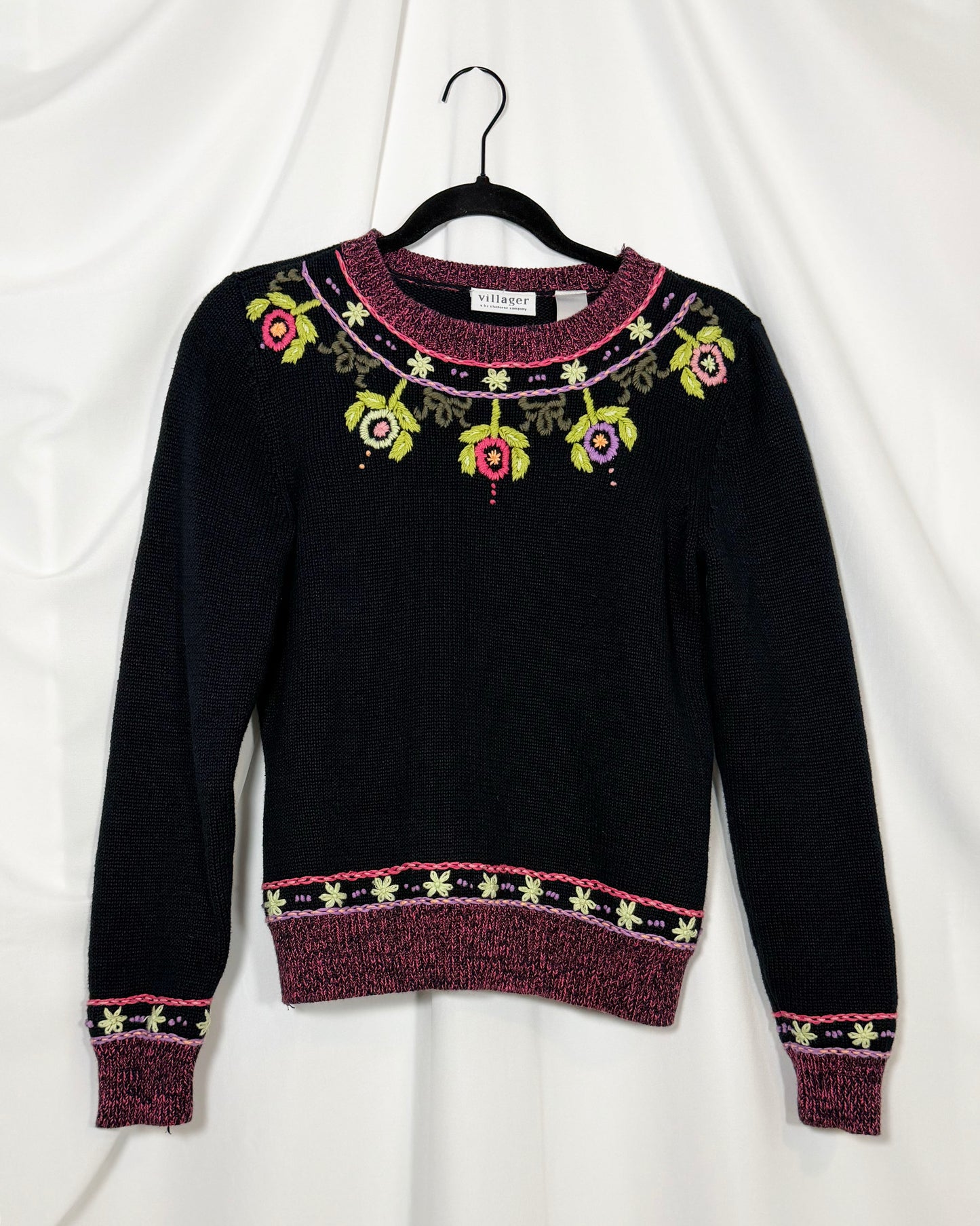 2000's Cotton Blend Embroidered Sweater- Size S/M