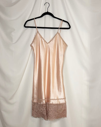 Mini Lace Dress/Nightgown- Size S/M