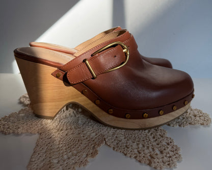 Veronica Beard Leather Studded Hendrix Clogs- Size 5.5