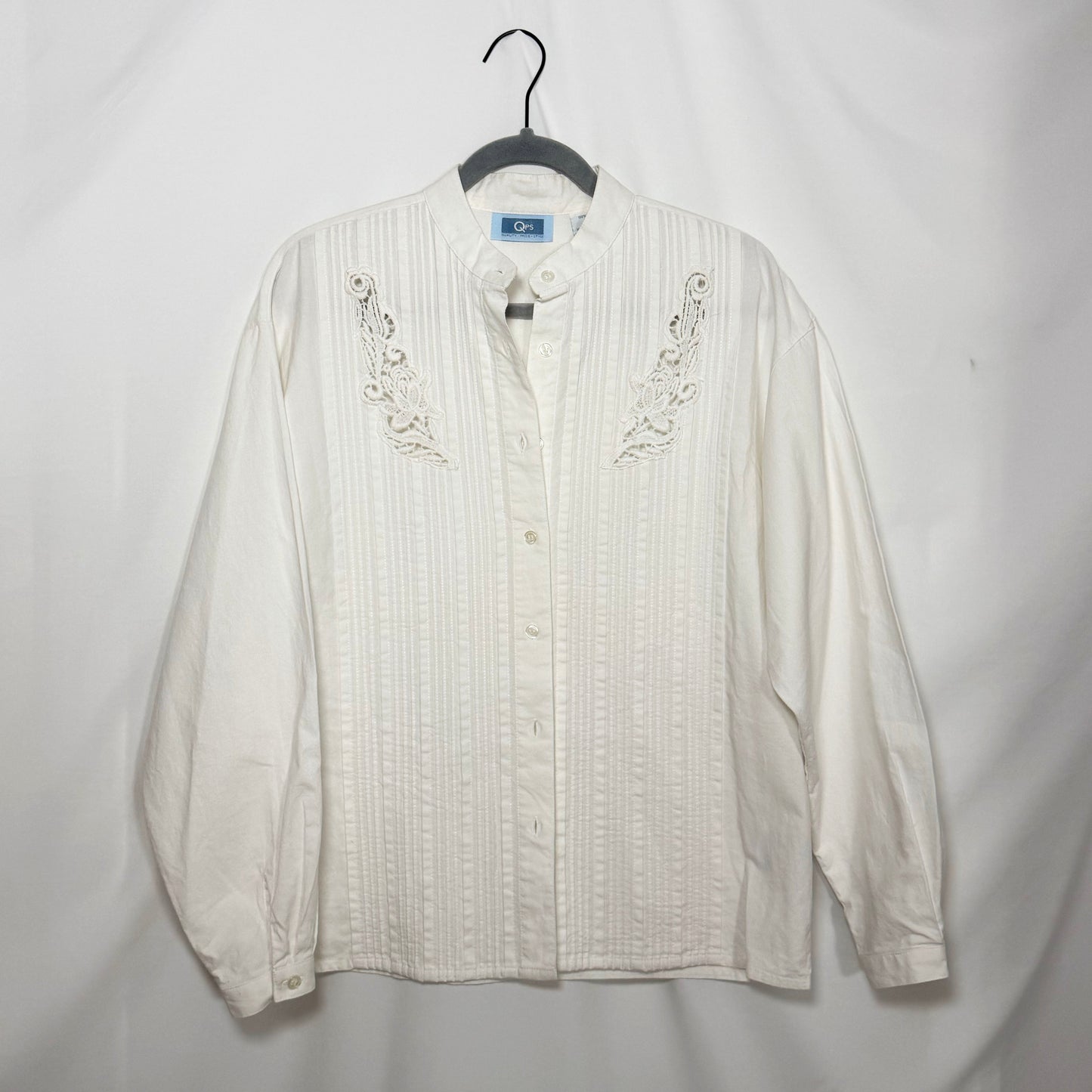 2,000's 100% Cotton Pintuck Button down Shirt- Size S