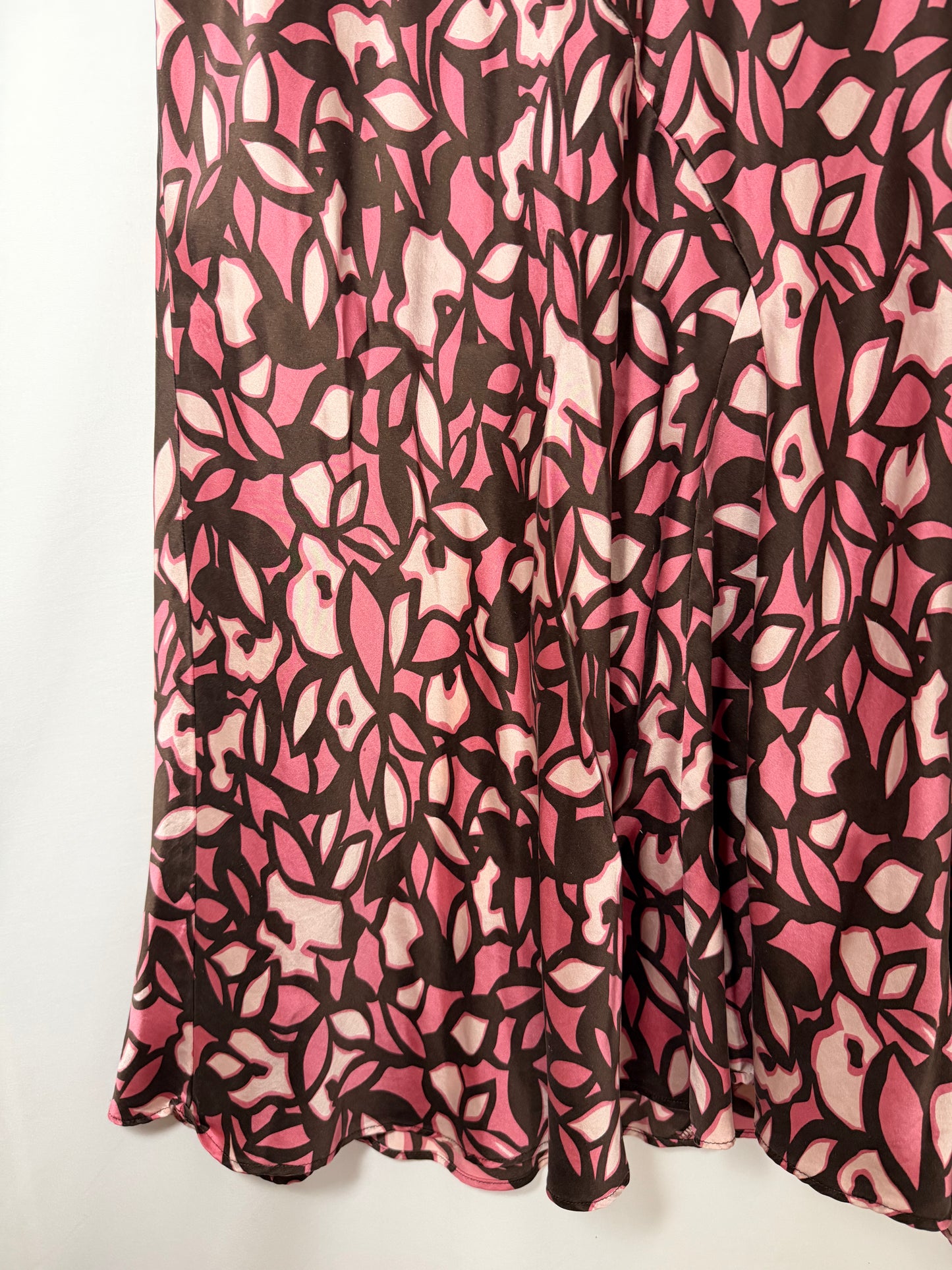 2,000's 100% Silk Bias Cut Midi Skirt- Size L/XL