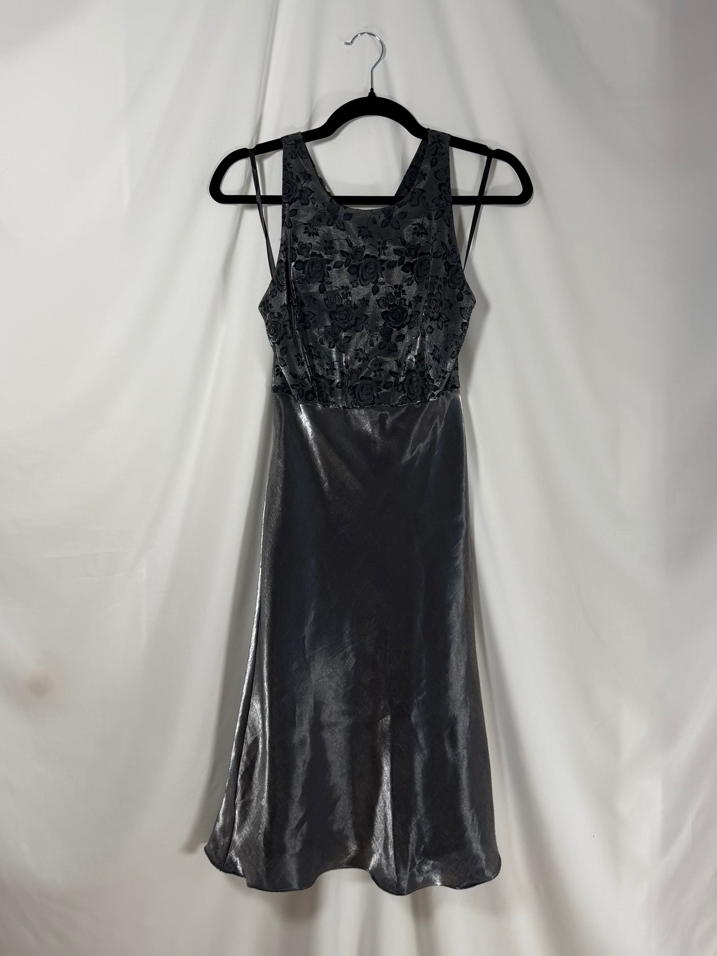 1990's Bias Cut Criss Cross Back Knee Length Dress- Size 8