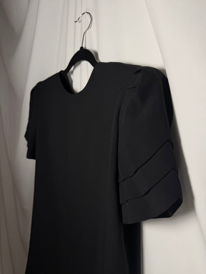 1980's Scallop Sleeve Shift LBD Mini- Size 10