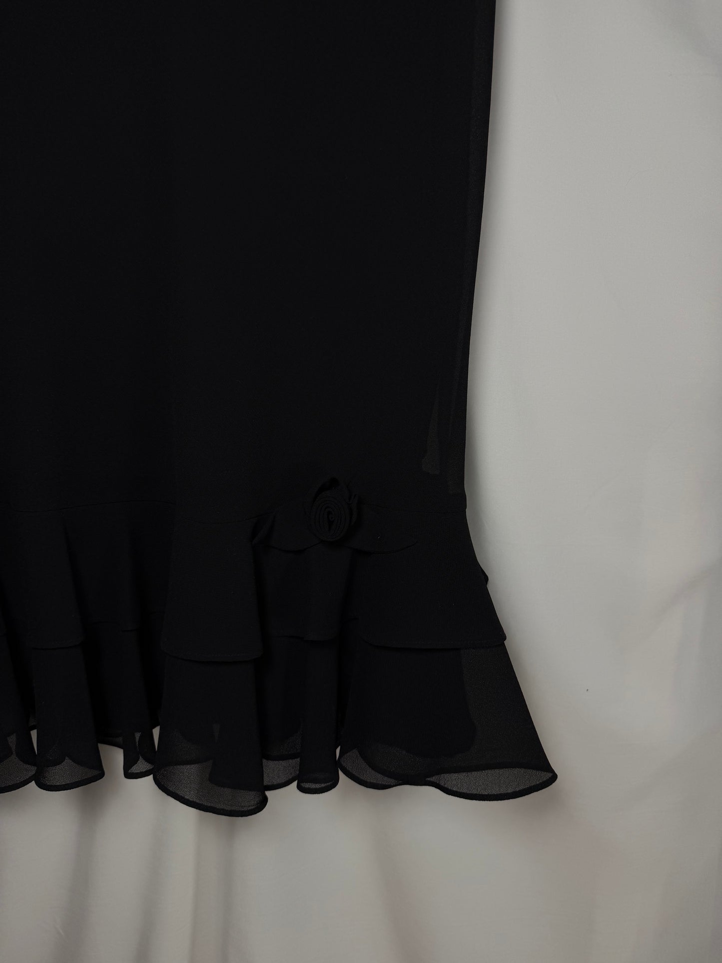 1990's Midi Tiered Ruffle Skirt With 3D Rosette - Size 10