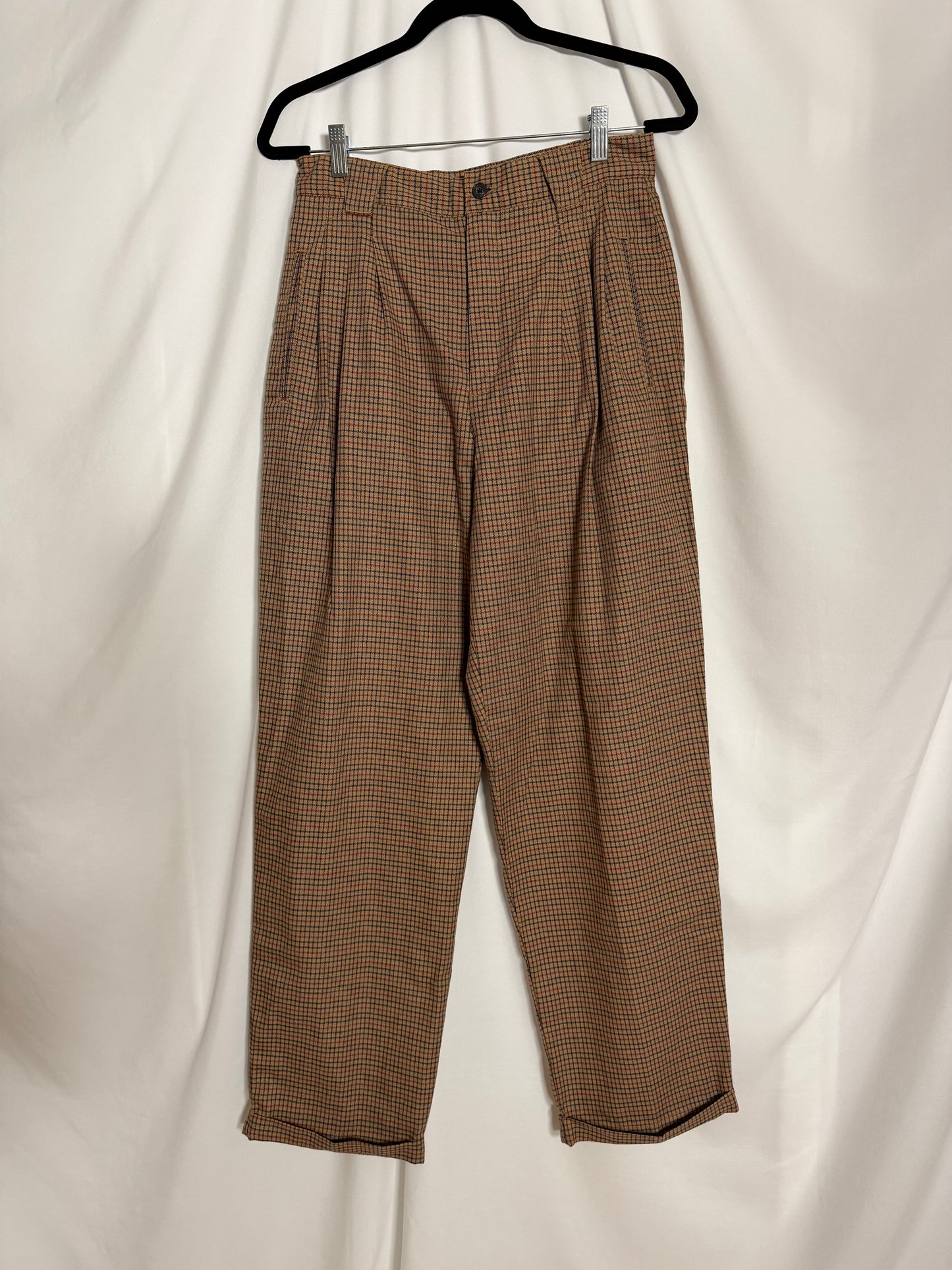 Vintage 1990's 100% Cotton Plaid Liz Claiborne Pleated Carrot Shape Trousers- Size 12/M
